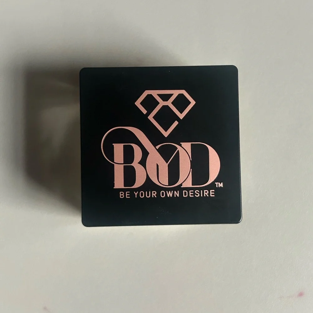 DESIRE MATTE MAGIC LOOSE SETTING POWDER